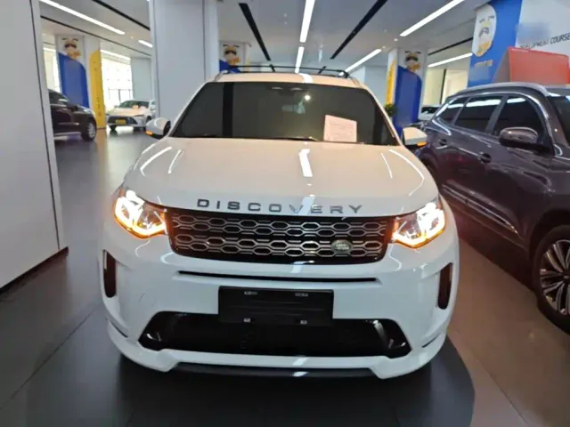 Land Rover Discovery Sport — Фото автомобиля 2