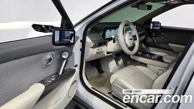 Genesis GV60 — Фото автомобиля 9