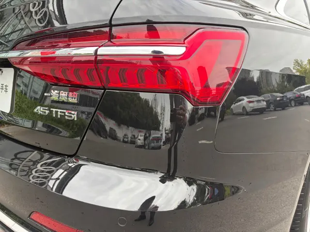 Audi A6L — Фото автомобиля 15