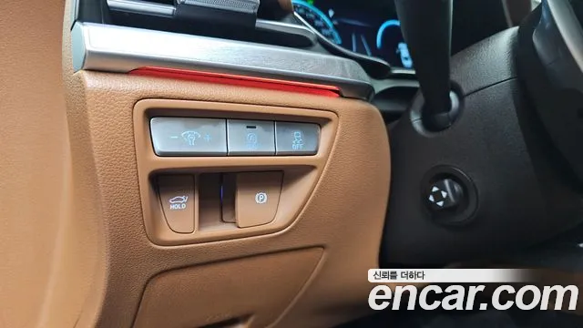 Genesis G80 Бензин 2.5 турбо AWD — Фото автомобиля 13