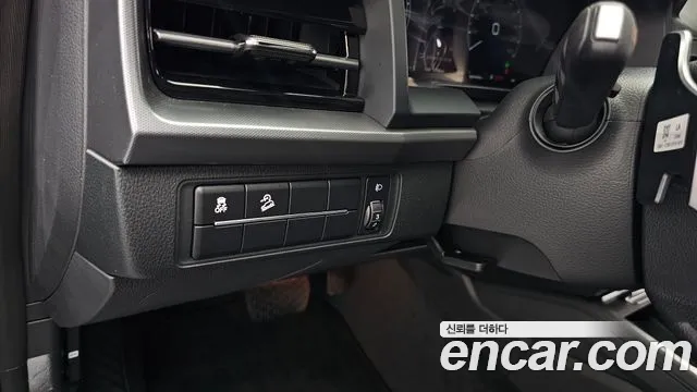 KG_Mobility_Ssangyong Rexton Rexton Arena Дизель 2.2 2WD — Фото автомобиля 15