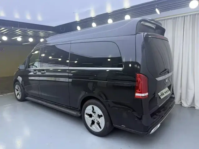 Mercedes-Benz Mercedes-Benz V-Class 2020 Model V 260 L Long Wheelbase Luxury — Фото автомобиля 5