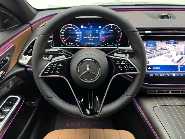 Mercedes-Benz E-Class — Фото автомобиля 14