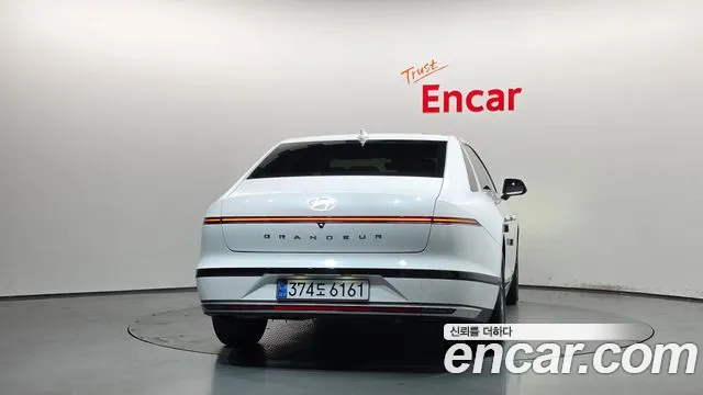 Hyundai Grandeur GN7 — Фото автомобиля 4