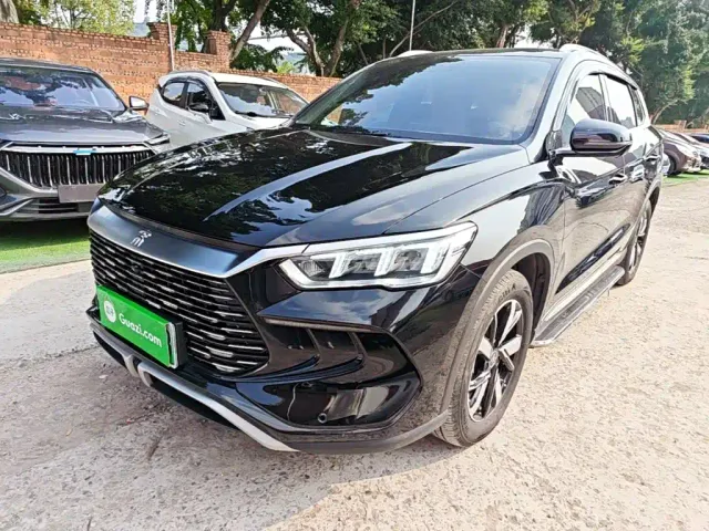 Фотография автомобиля — BYD Song Pro