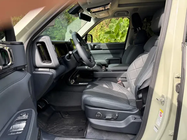 BYD FangChengBao Leopard 5 — Фото автомобиля 17
