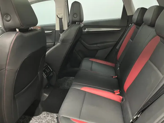 Skoda Karoq — Фото автомобиля 11