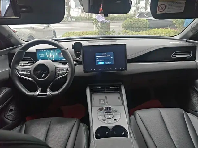 BYD Seal 06 — Фото автомобиля 9