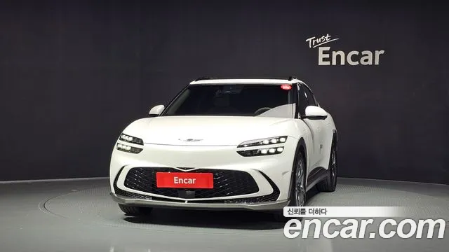 Genesis GV60 — Фото автомобиля 3
