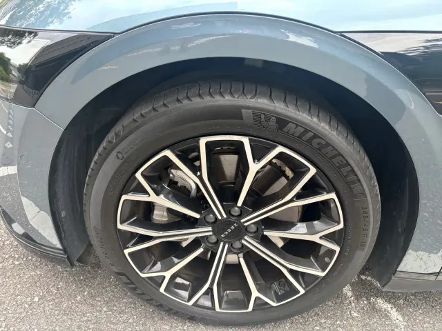 Zeekr 007 — Фото автомобиля 18