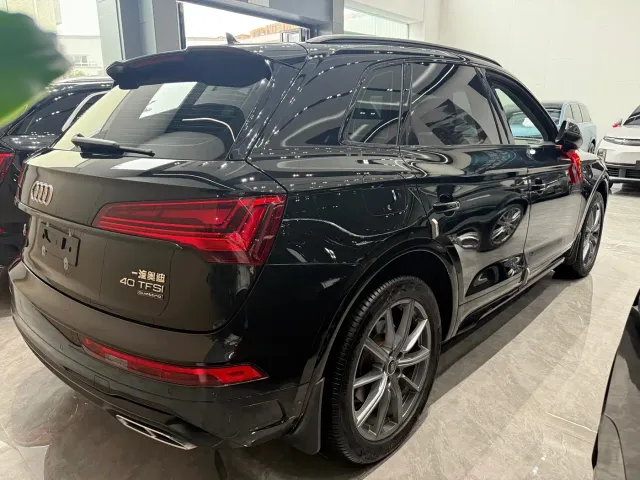 Audi Q5L — Фото автомобиля 8