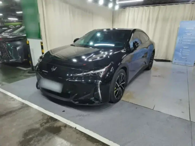Фотография автомобиля — Arcfox Alpha S5