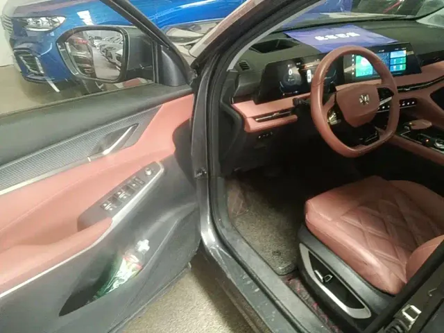 Changan CS75 Plus — Фото автомобиля 15