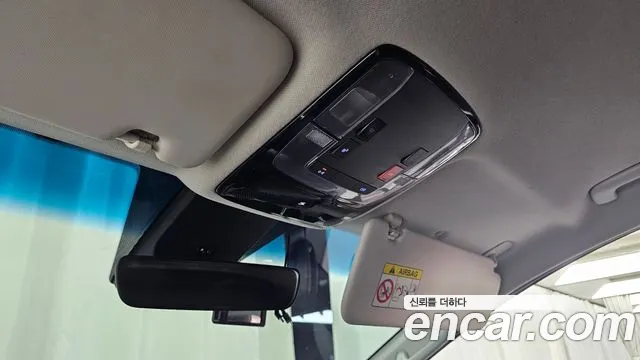 Hyundai Staria — Фото автомобиля 17