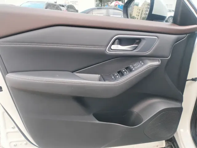 Nissan X-Trail — Фото автомобиля 9
