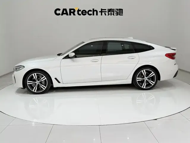 BMW 6 Series Gran Turismo — Фото автомобиля 8