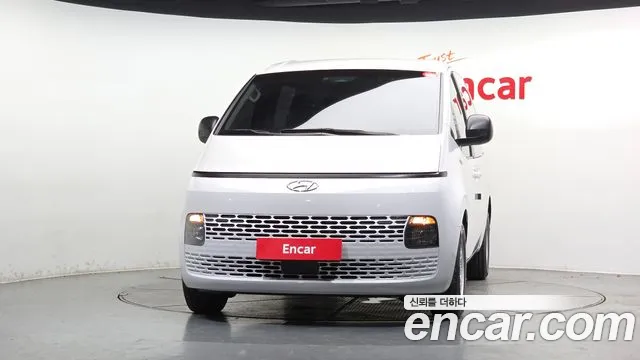 Hyundai Staria Staria Карго 5 мест — Фото автомобиля 3