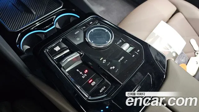 BMW 5-Series — Фото автомобиля 9