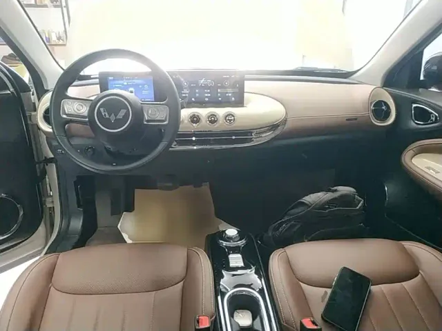 Wuling Bingo — Фото автомобиля 9