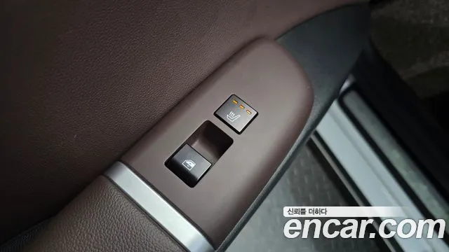 Hyundai Grandeur GN7 — Фото автомобиля 30