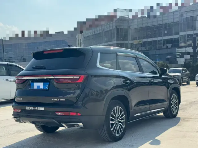 Jetour X90 Plus — Фото автомобиля 8