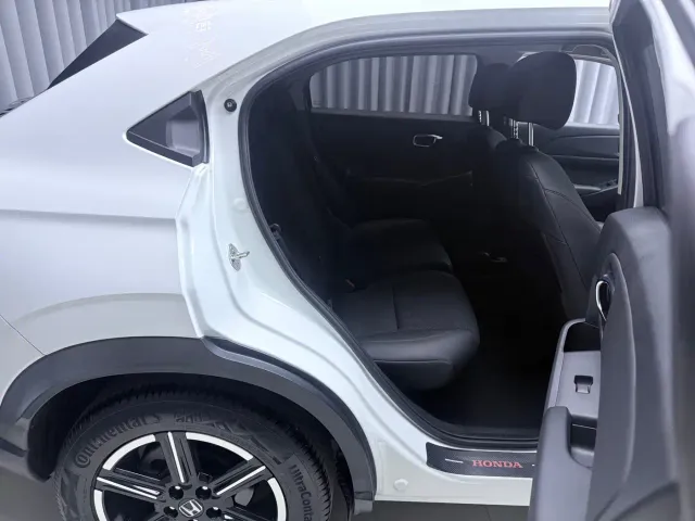 Honda Vezel — Фото автомобиля 11