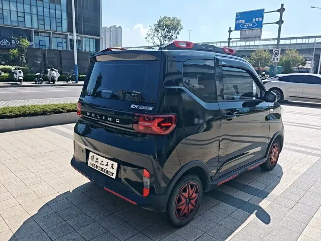 Wuling Hongguang Mini EV — Фото автомобиля 5