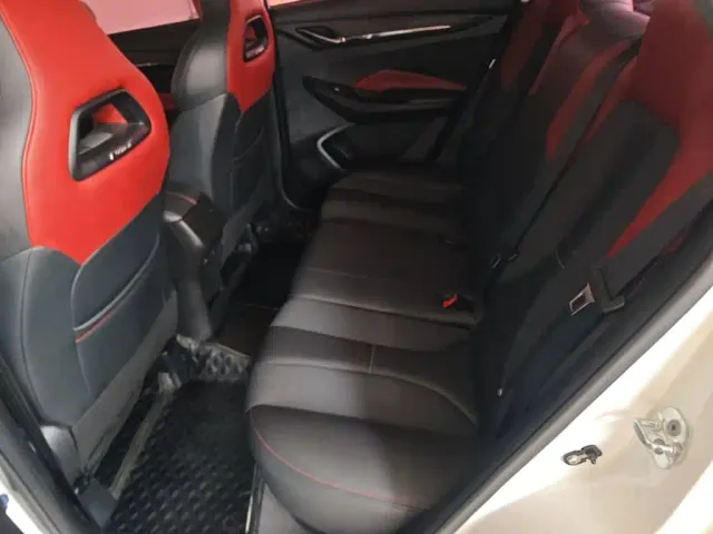 Changan Oushang X5 — Фото автомобиля 16