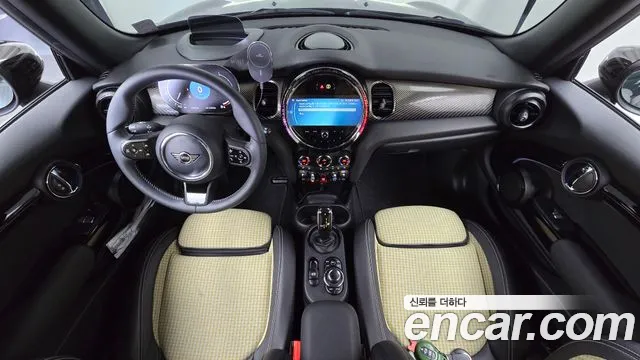 MINI Cooper — Фото автомобиля 10