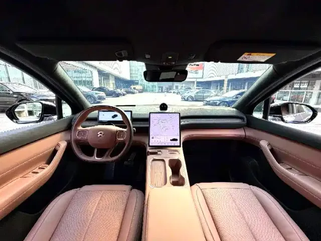 Nio EC6 — Фото автомобиля 6