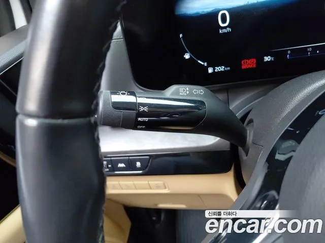 Kia Canival Carnival 4 поколение Дизель 9 мест Prestige — Фото автомобиля 30