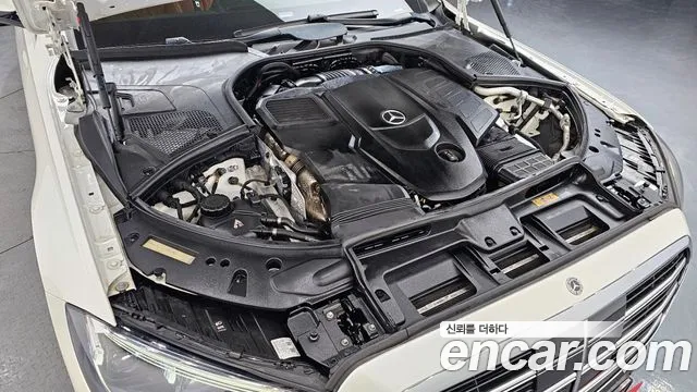 Mercedes-Benz S-Class S-класс W223 — Фото автомобиля 6