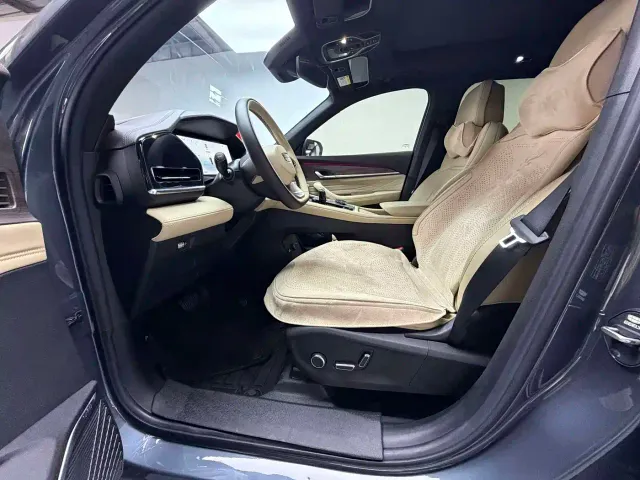 Geely Xingyue L — Фото автомобиля 4