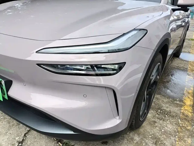 Onvo L60 — Фото автомобиля 2