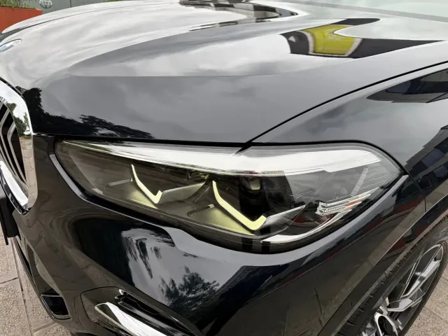 BMW X5 — Фото автомобиля 12