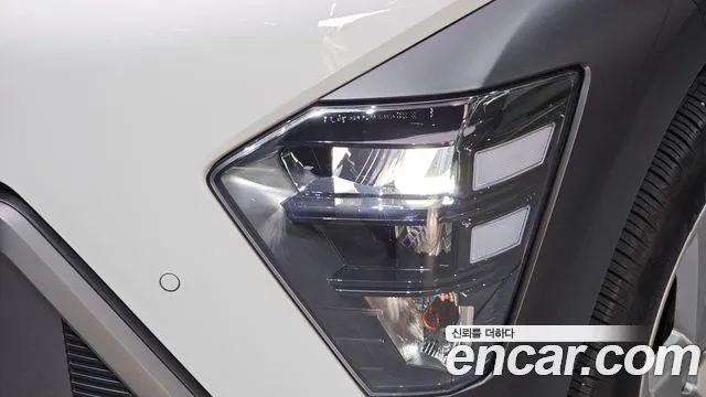 Hyundai Kona Kona (SX2) Бензин 1.6 турбо 2WD — Фото автомобиля 19