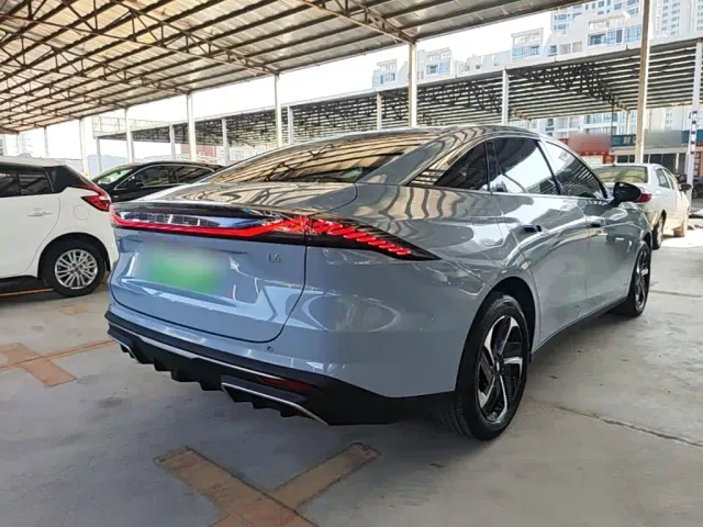 Geely Galaxy L6 — Фото автомобиля 6