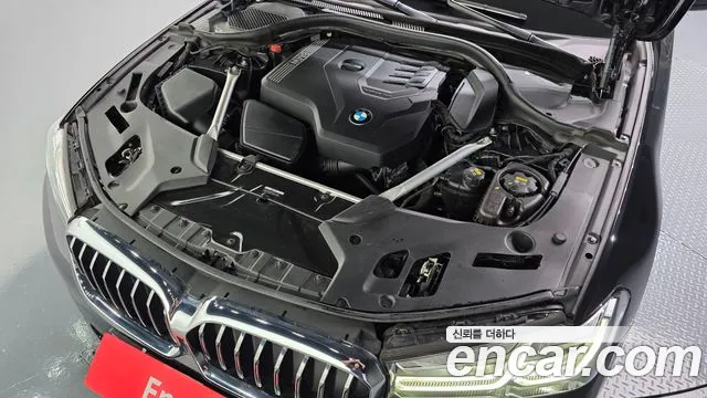 BMW 5 Series G30 — Фото автомобиля 6