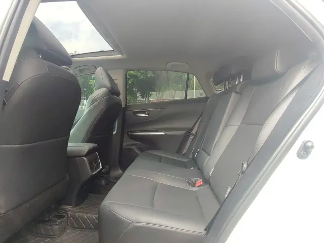 Toyota Venza — Фото автомобиля 18
