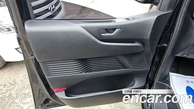 Hyundai Staria Staria Карго 3 места — Фото автомобиля 6