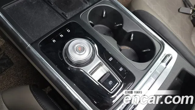 Kia Carnival 4th Gen — Фото автомобиля 12
