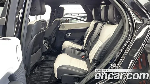 Land Rover Discovery — Фото автомобиля 16