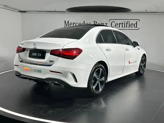 Mercedes-Benz A-Class — Фото автомобиля 16