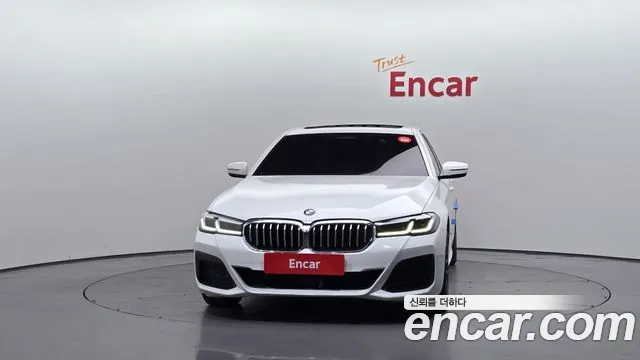 BMW 5-Series 5 серия (G30) 523d xDrive M Sport — Фото автомобиля 3