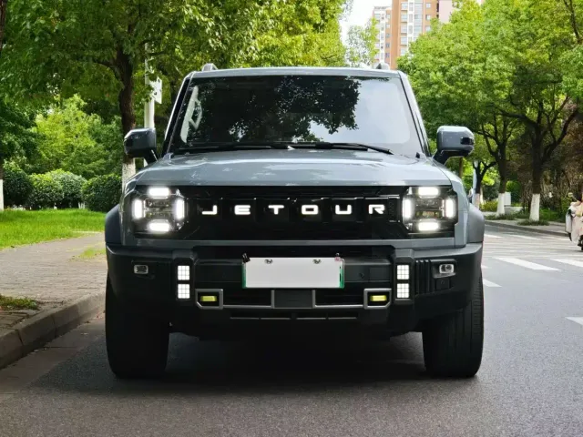 Jetour T2 — Фото автомобиля 2