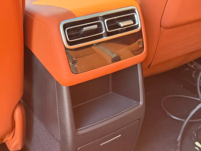Li Auto L7 — Фото автомобиля 5