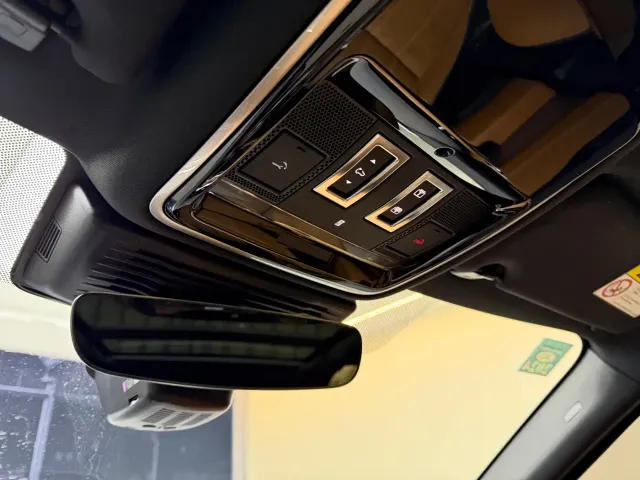 Land Rover Range Rover Velar — Фото автомобиля 13