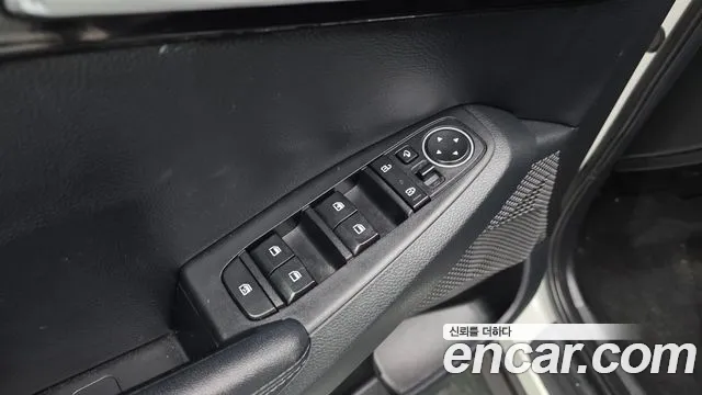 Kia Seltos Seltos Бензин 1.6 турбо 2WD — Фото автомобиля 19