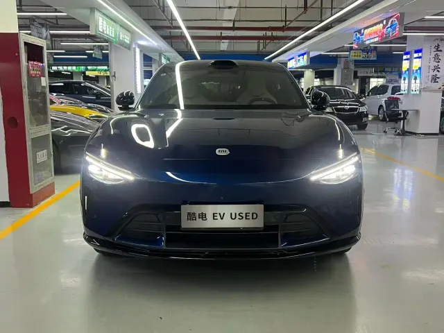 Xiaomi Auto Xiaomi YU7 2025 Extended Range RWD Edition — Фото автомобиля 2