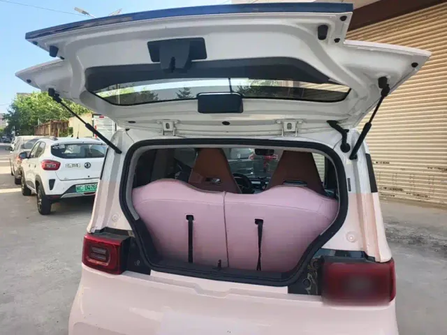 Wuling Hongguang Mini EV — Фото автомобиля 18